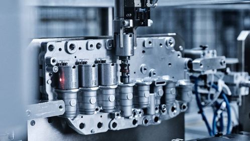 領(lǐng)克em p超級增程電動方案 實(shí)力源自精益求精